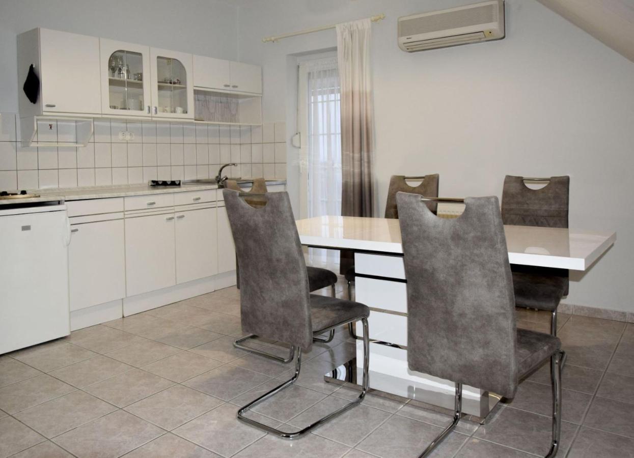 Anita Apartman Zalakaros Exteriör bild