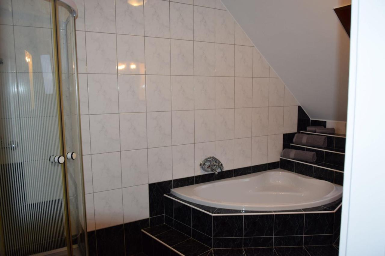 Anita Apartman Zalakaros Exteriör bild